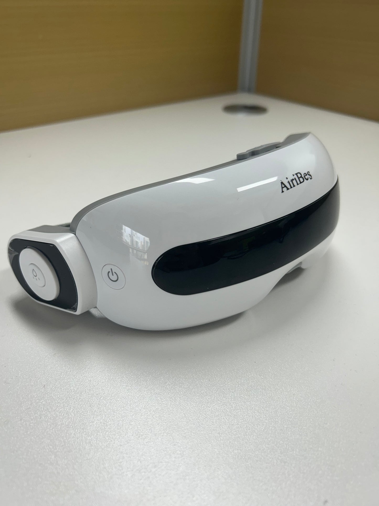 AiriBes-Massage apparatus and instruments