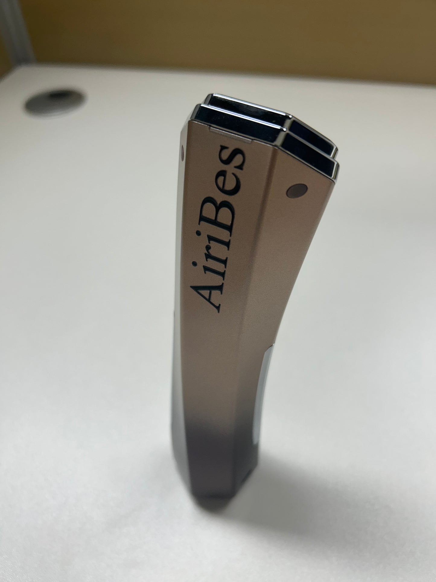 AiriBes-Massage apparatus