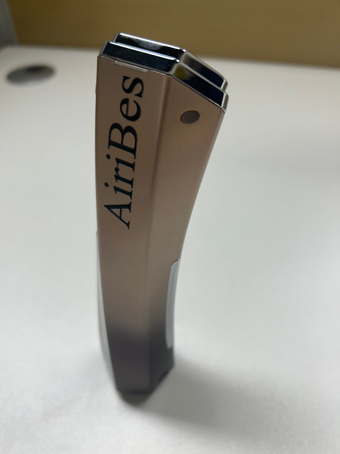 AiriBes-Massage apparatus